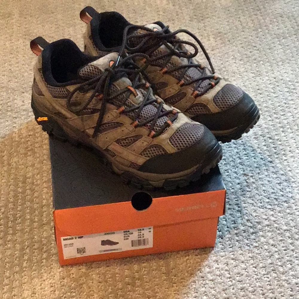 Men’s Merrell Moab hiking boots